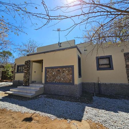 Marloth Cottage Marloth Park Ngoại thất bức ảnh